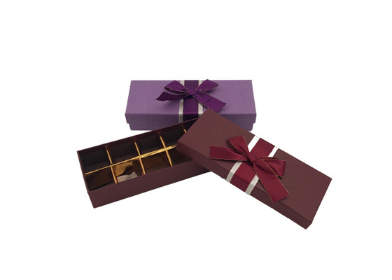 Good price De gepersonaliseerde Elegante Dozen van de Kartonchocolade met Verdelers/Verfraaid Lint online